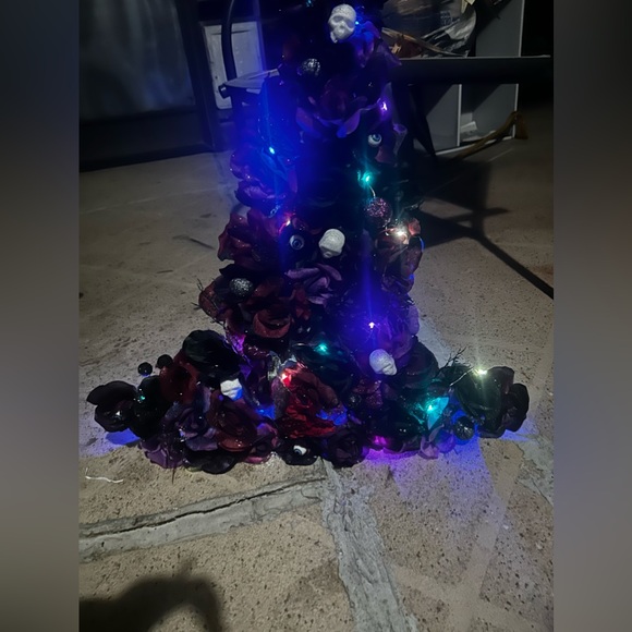 Witch hat Halloween wreath - Picture 5 of 6